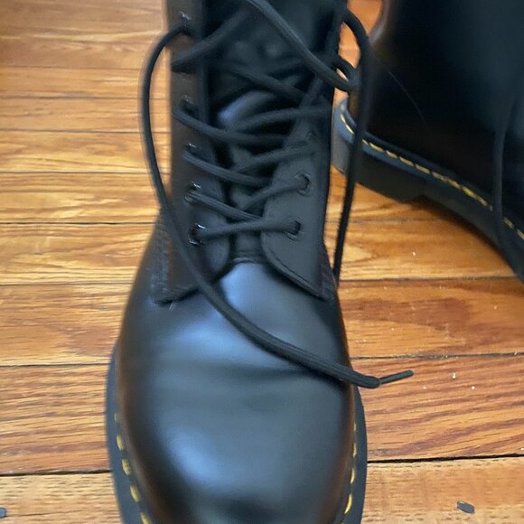 Dr. Martins Air Waves - Picture 8 of 14